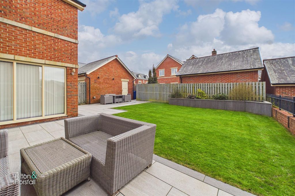 Additional image 21 of 4 bed detached house for saleGrenfell Gardens, Colne BB8