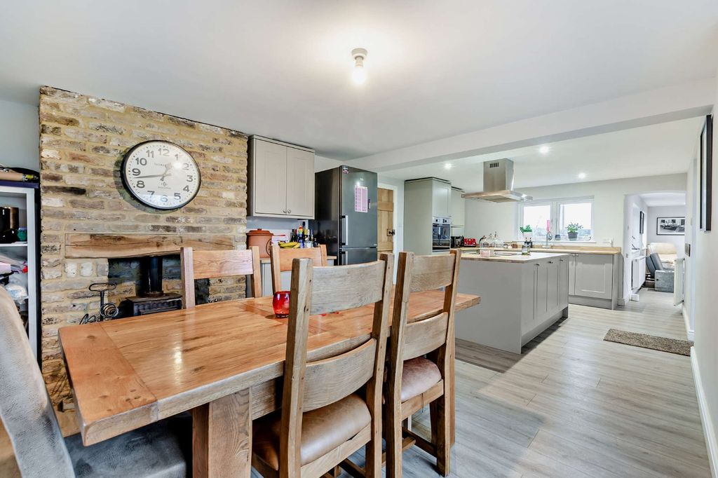 Additional image 2 of 4 bed detached house for saleHorsham Road, Cranleigh, Surrey GU6
