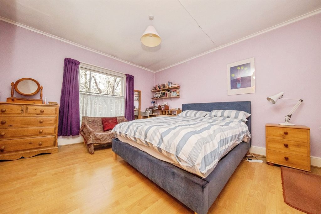 Additional image 13 of 4 bed semi-detached house for saleRoman Road, Colchester CO1