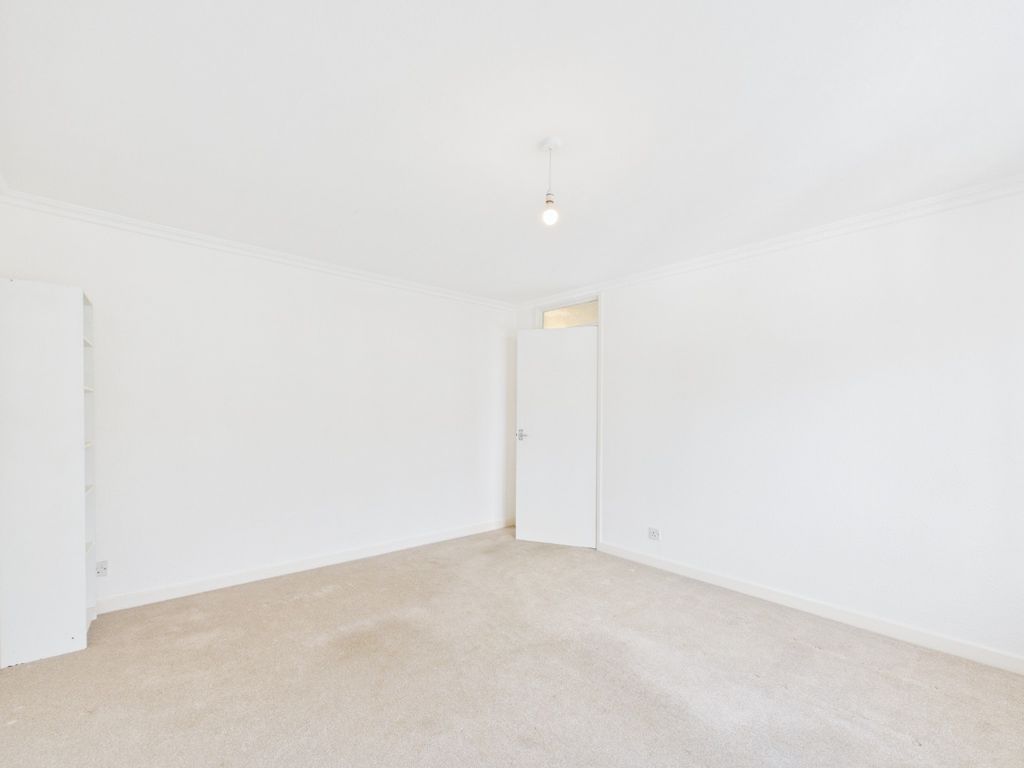Additional image 6 of 1 bed flat for saleNew Finkle Court, Finkle Street, Cottingham HU16