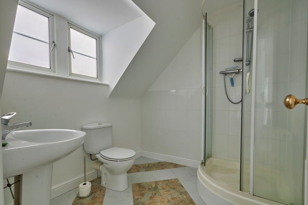 Additional image 10 of 2 bed flat for saleCleve Lane, Exeter EX4