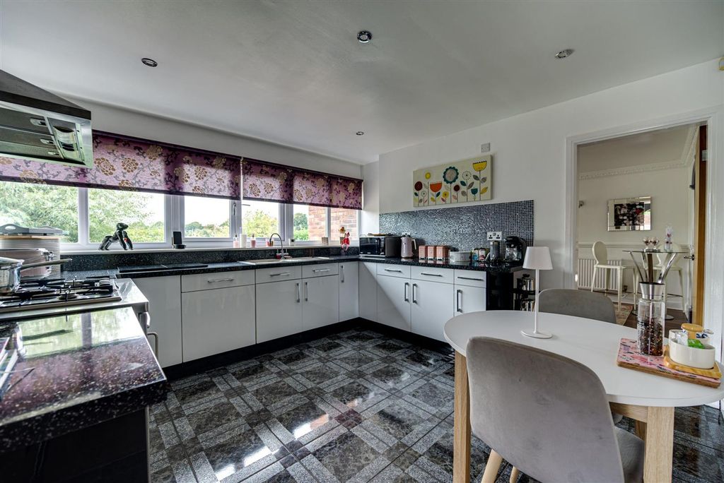 Additional image 13 of 4 bed detached house for salePaddocks Green, Congleton CW12