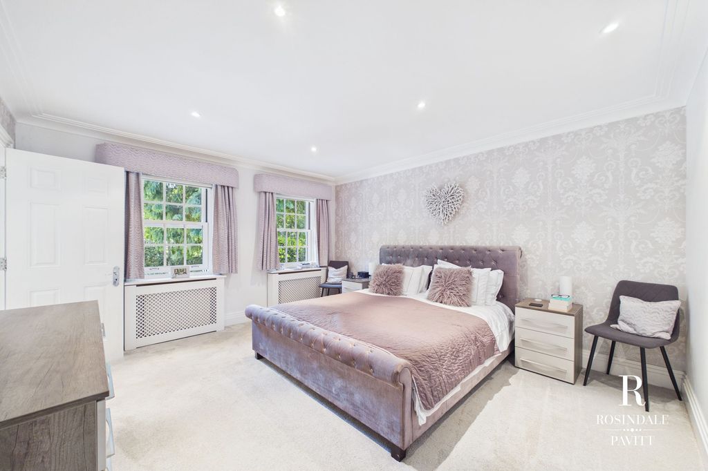 Additional image 21 of 5 bed detached house for saleHow Lane, Chipstead CR5