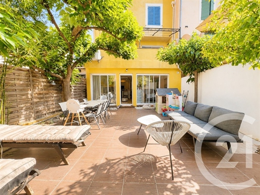 Additional image 11 of Cogolin (Var)