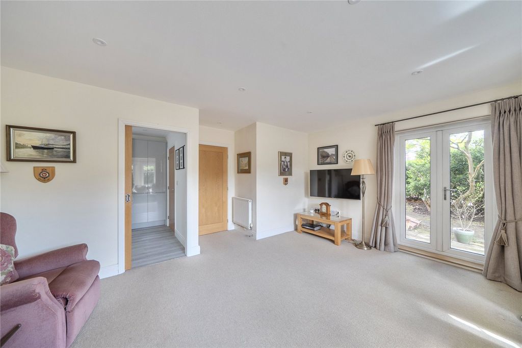 Additional image 5 of 3 bed flat for saleBetween Streets, Cobham, Surrey KT11