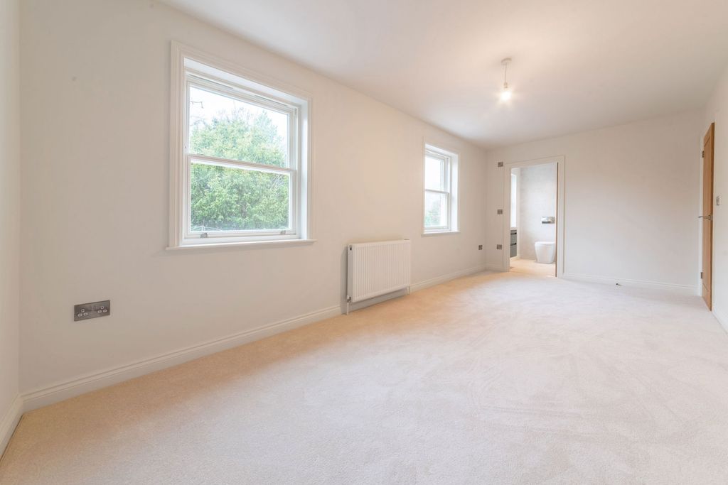 Additional image 11 of 3 bed detached house for saleChestnut House, Waterloo Road, Cranbrook TN17