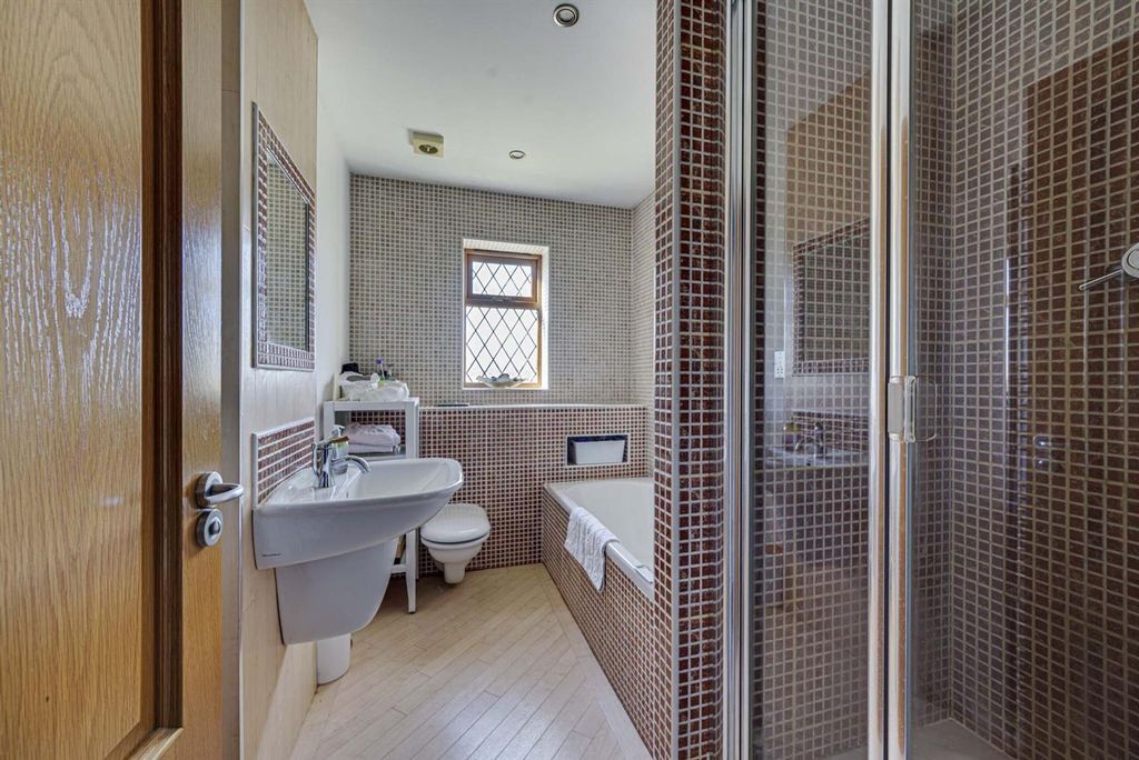 Additional image 21 of 5 bed detached house for saleTudor Way, Congleton CW12