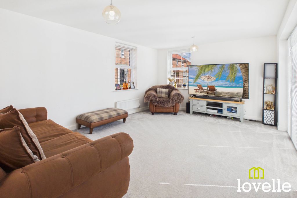 Additional image 6 of 4 bed detached house for saleHamel Garth, Cottingham HU16