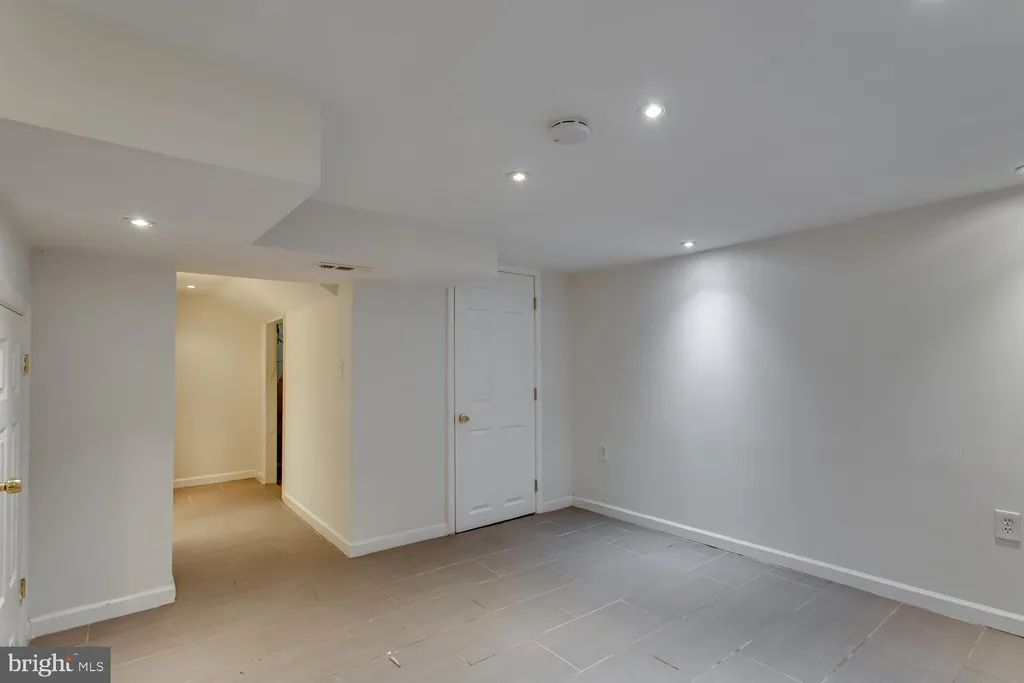 5539 Central Avenue SE, Washington, DC 20019