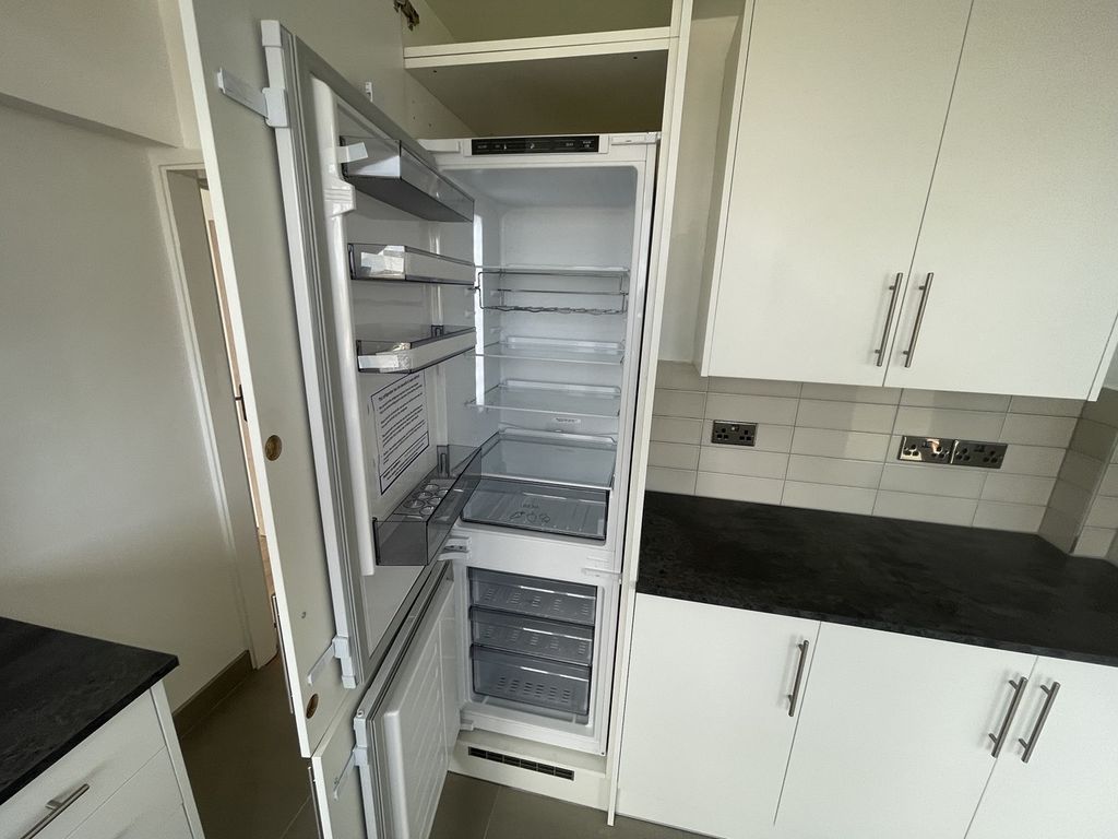 Additional image 14 of 2 bed flat for saleKenilworth Court, Coventry CV3