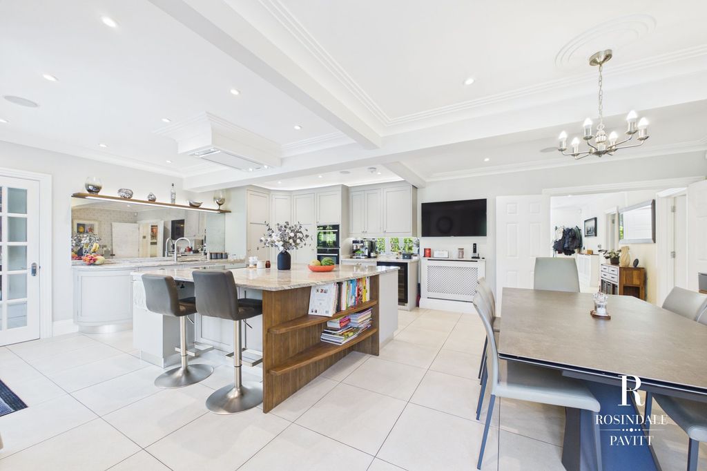 Additional image 6 of 5 bed detached house for saleHow Lane, Chipstead CR5