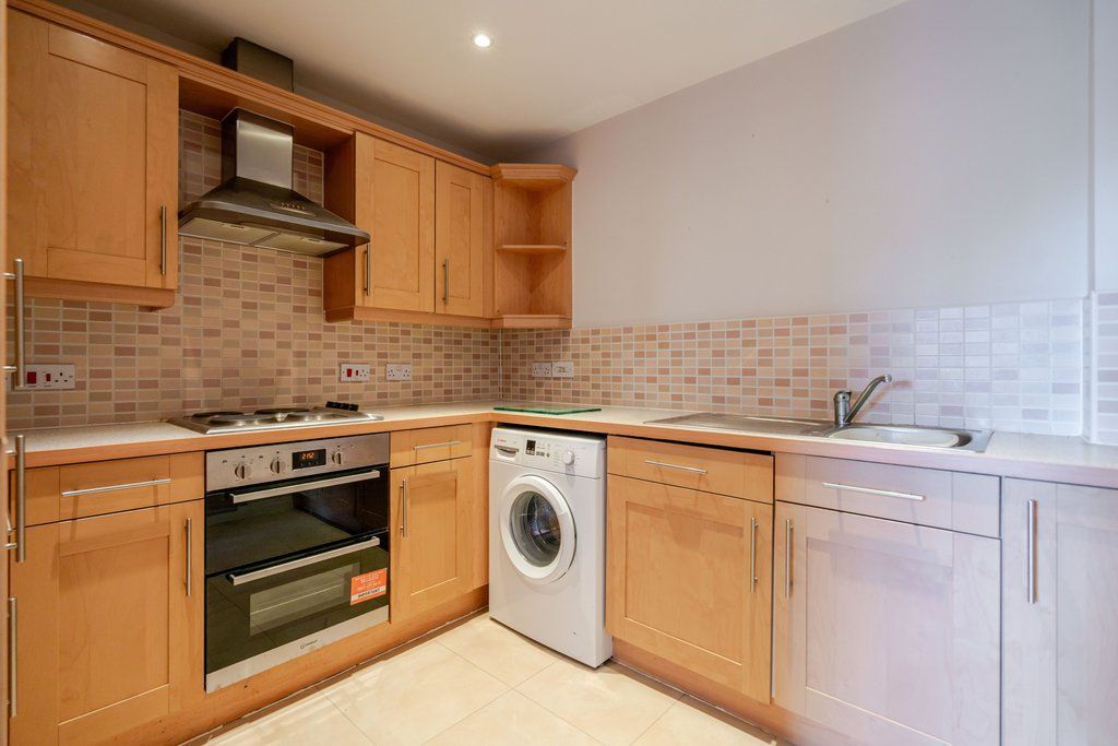 Additional image 9 of 2 bed flat for saleMill Green, Congleton CW12