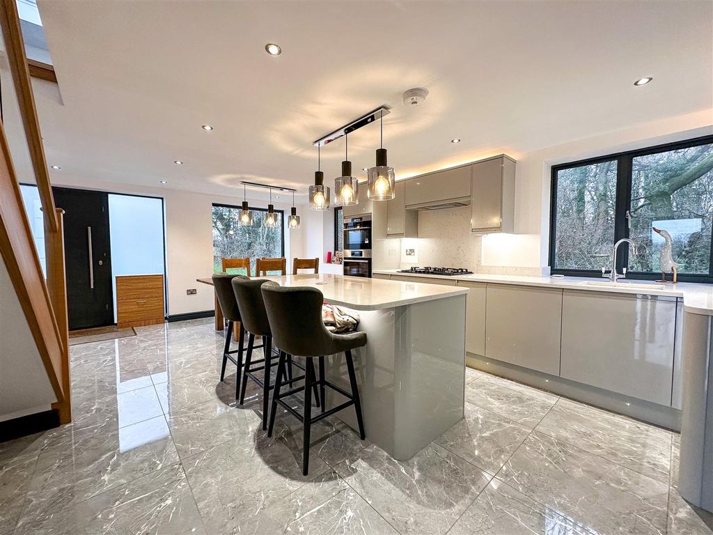 Additional image 2 of 3 bed detached house for saleLamberts Lane, Congleton CW12