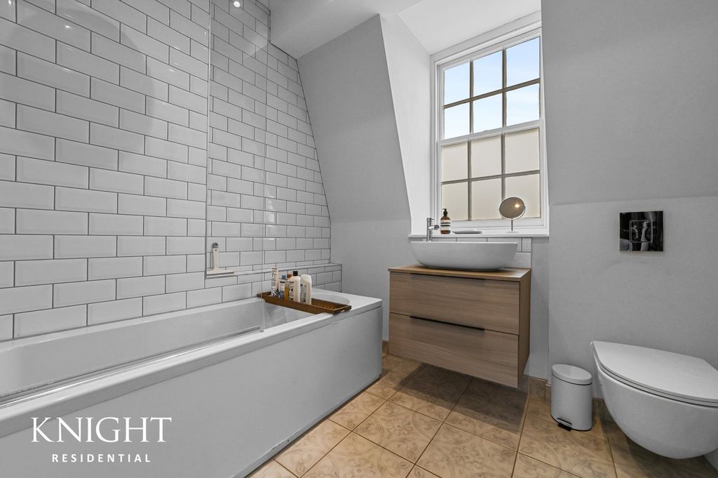 Additional image 25 of 3 bed semi-detached house for saleWhitmore Drive, Colchester CO4