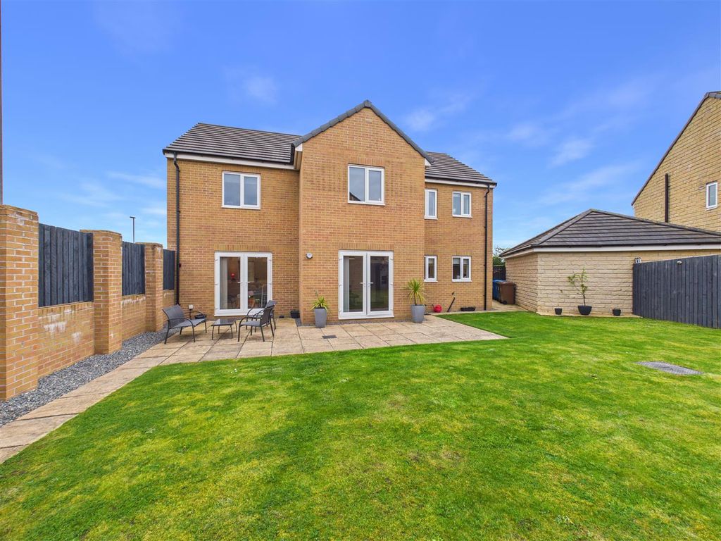 Additional image 17 of 5 bed detached house for saleBromby Close, Cottingham HU16