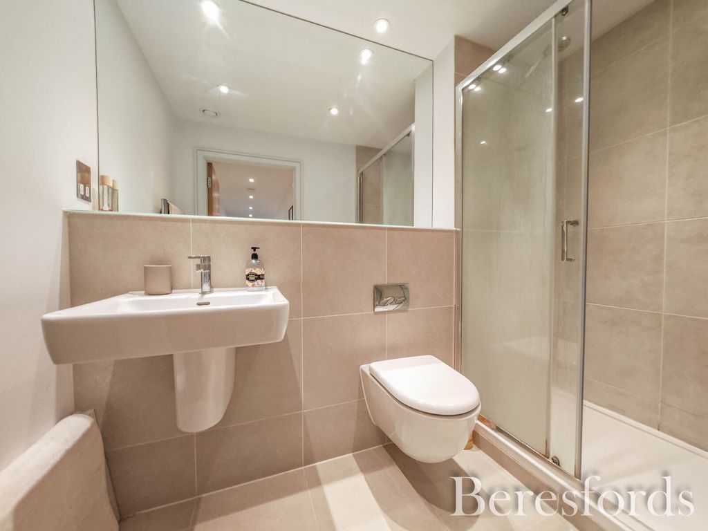 Additional image 11 of 2 bed flat for saleHigh Street, Colchester CO1