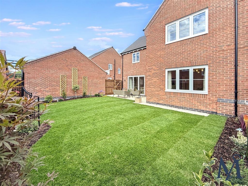 Additional image 23 of 4 bed detached house for saleGrange Meadows, Hugglescote, Coalville LE67