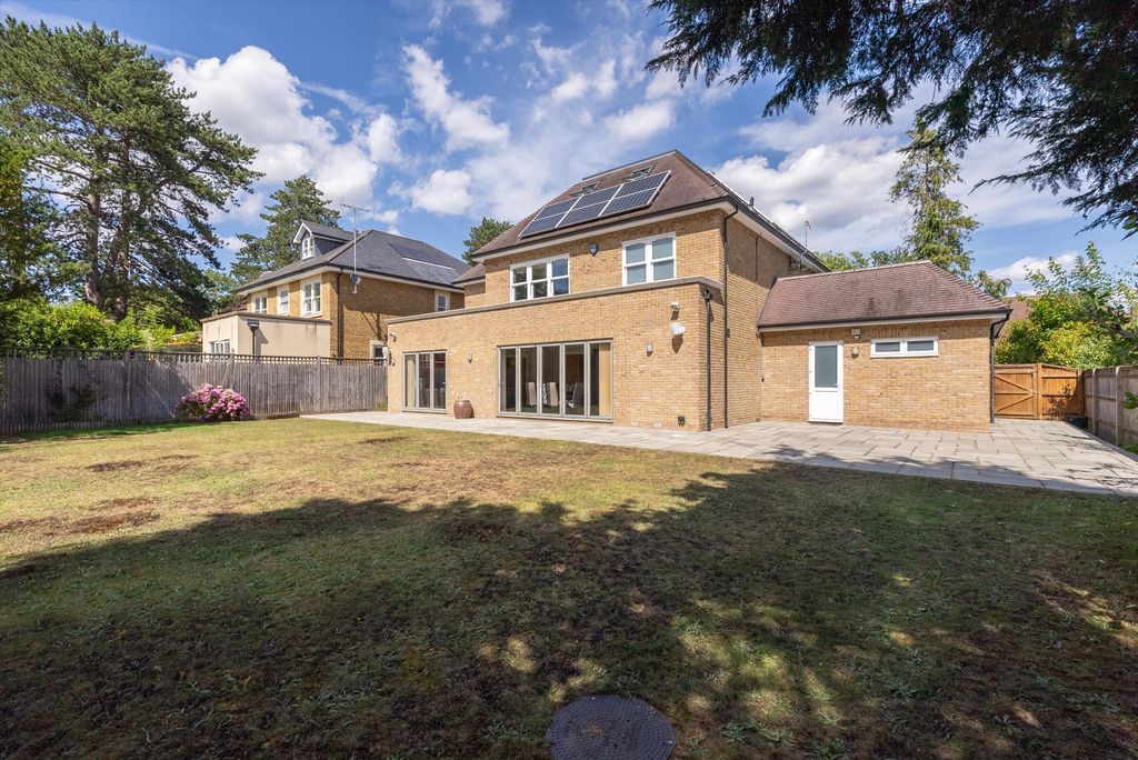 Additional image 22 of 5 bed detached house for saleHeath Ridge Green, Cobham, Surrey KT11