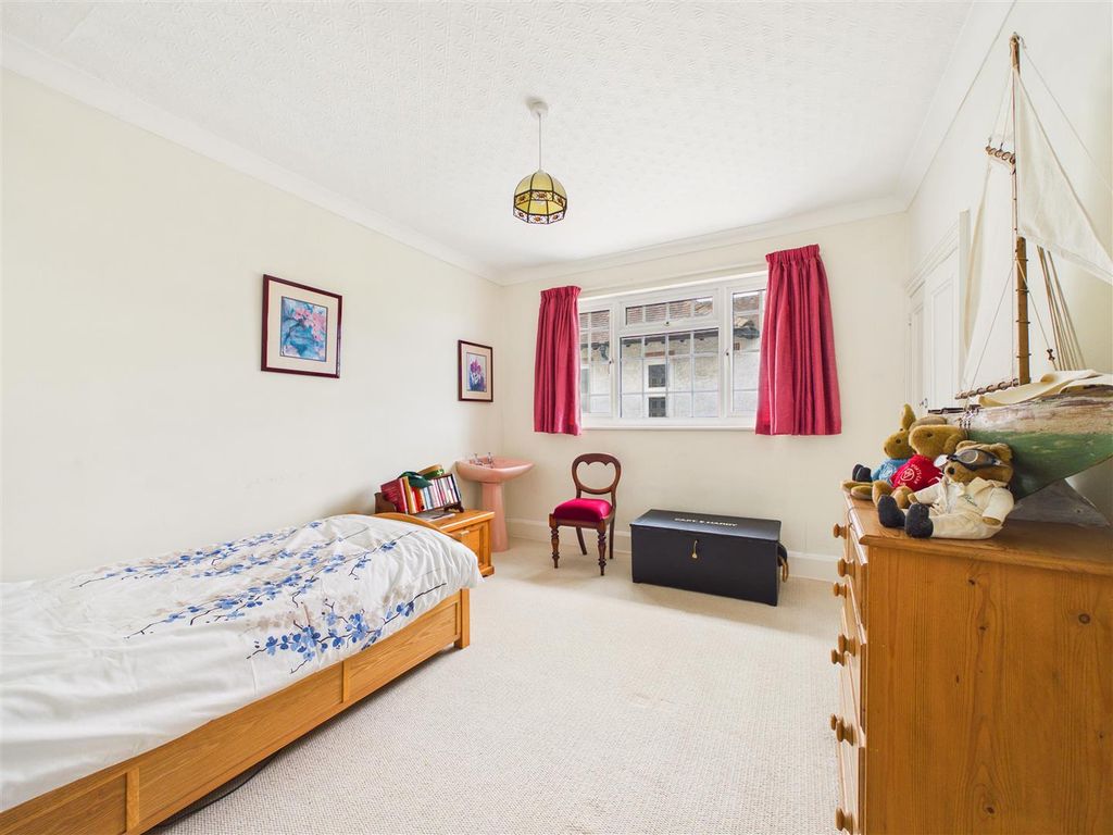 Additional image 19 of 4 bed detached house for saleHull Road, Cottingham HU16