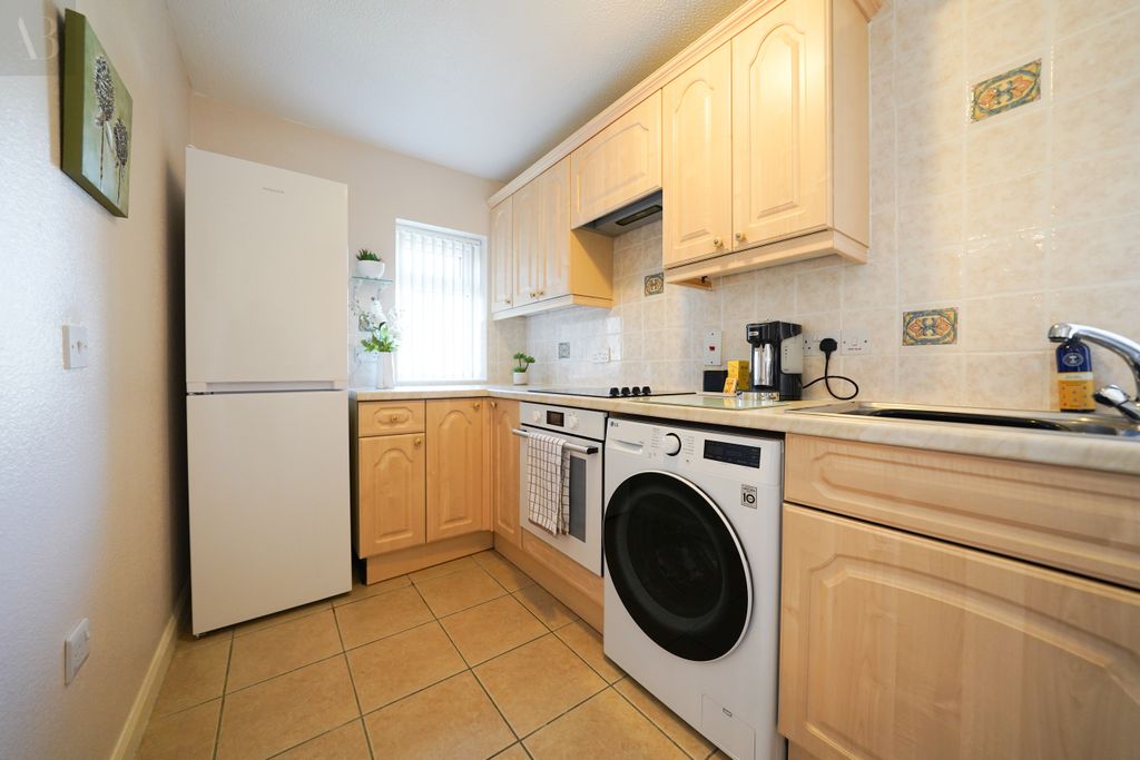 Additional image 8 of 1 bed flat for saleUpland Drive, Markfield, Leicestershire LE67