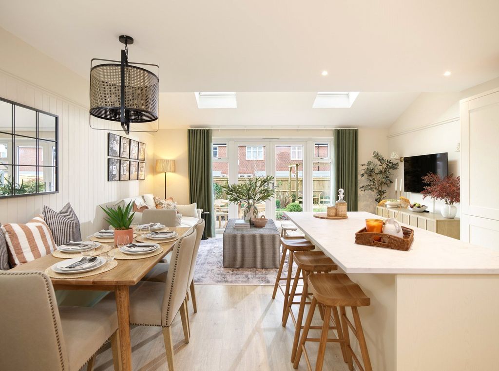 Additional image 32 of 4 bed semi-detached house for saleLeighwood Fields, Cranleigh, Surrey GU6