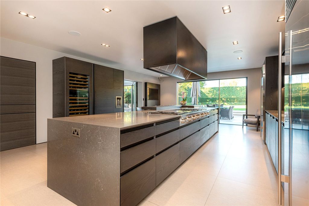 Additional image 5 of 5 bed detached house for saleFairmile Avenue, Cobham, Surrey KT11