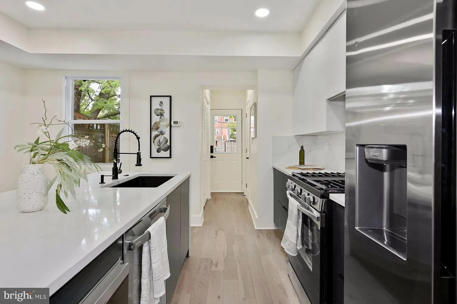 Additional image 13 of 420 20th Street NE, Washington, DC 20002