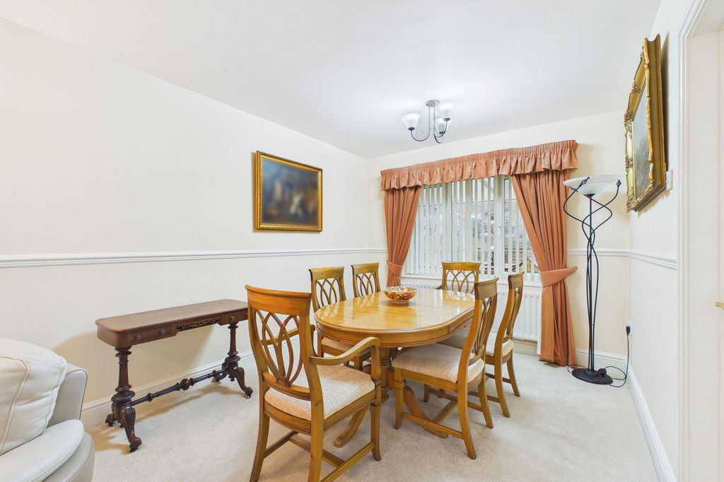 4 bed detached house for saleHowthorne Fields, Cleator CA23 photo 5