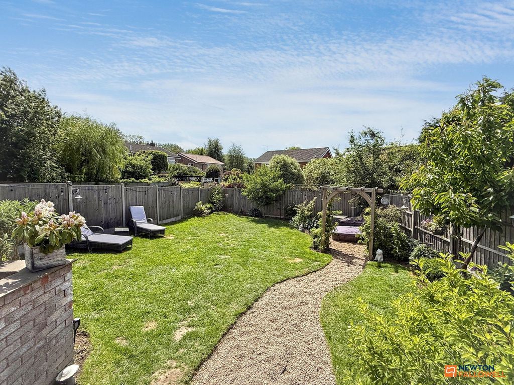 Additional image 21 of 4 bed detached house for saleDauphine Close, Coalville LE67