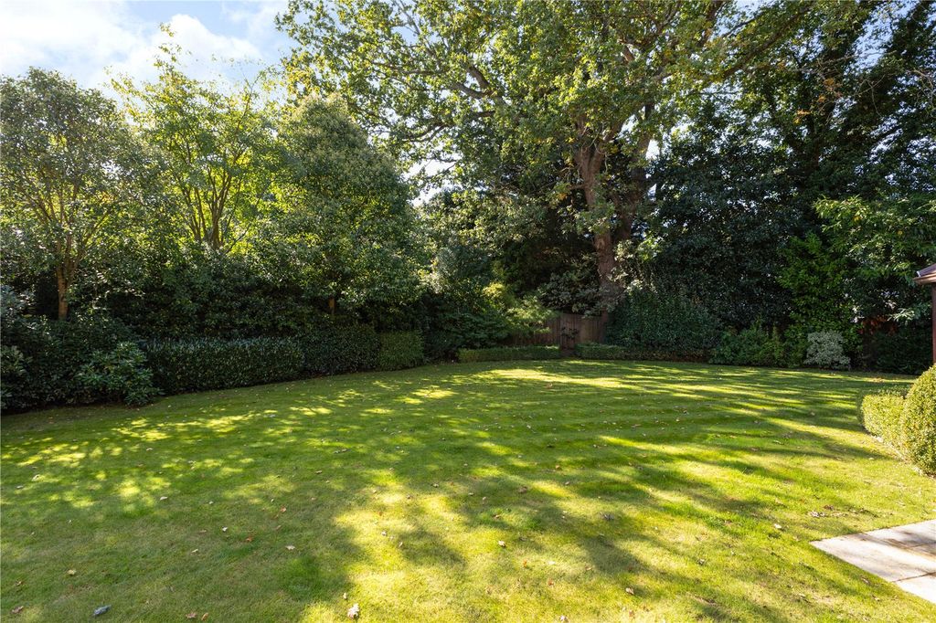 Additional image 19 of 5 bed detached house for saleQueensgate, Fairmile Lane, Cobham, Surrey KT11