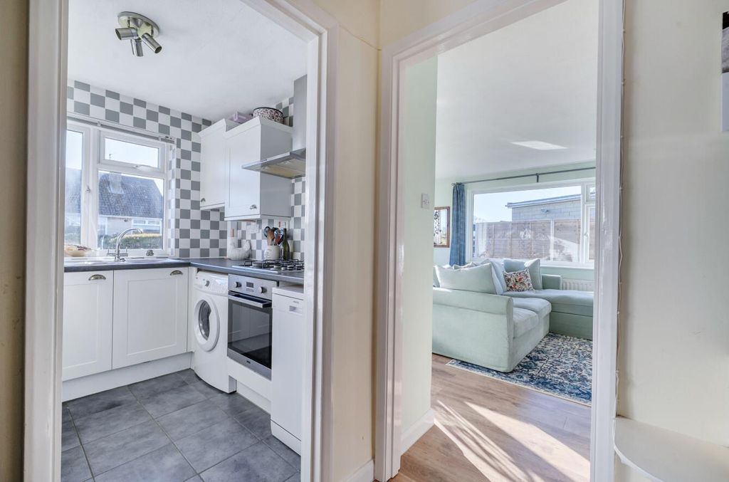 Additional image 5 of 2 bed detached bungalow for saleTellcroft Close, Corsham SN13