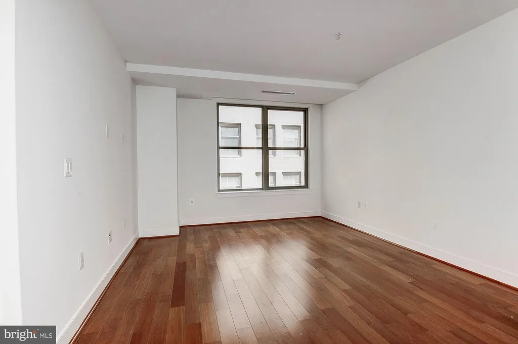 2425 L St NW Unit 635, Washington, DC 20037 photo 5