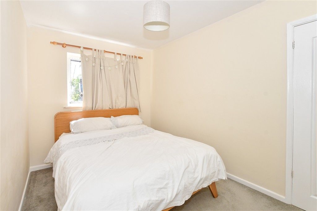 Additional image 5 of 2 bed maisonette for saleSt. James's Place, Cranleigh, Surrey GU6