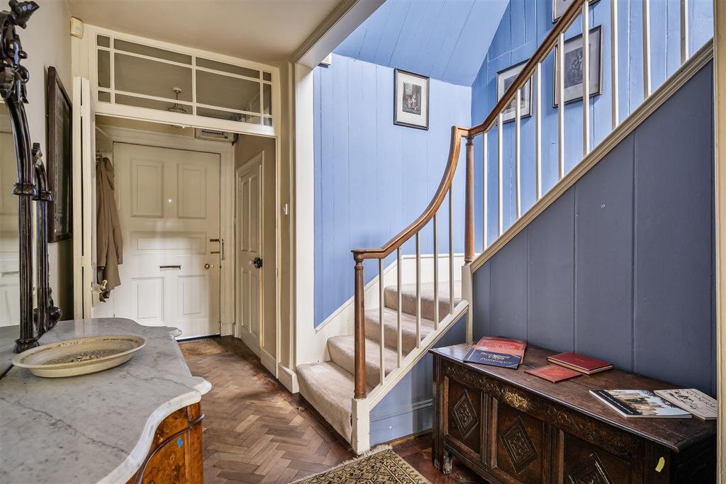 Additional image 3 of 5 bed semi-detached house for saleOrchard Lane, Crewkerne TA18