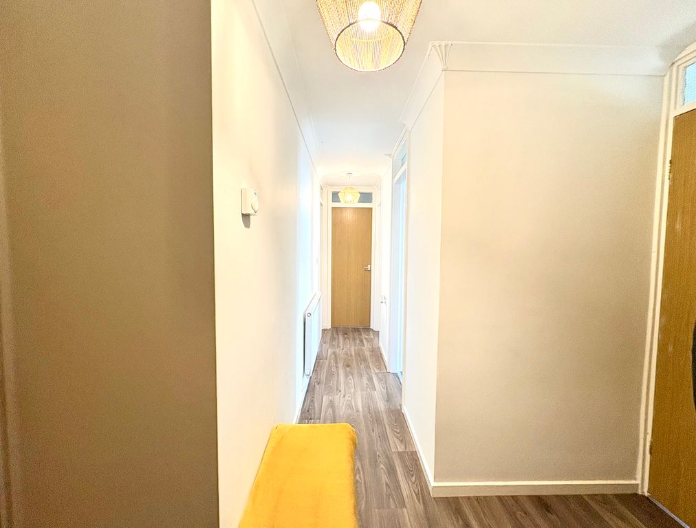 Additional image 5 of 2 bed flat for saleCharnwood Road, Loughborough LE12