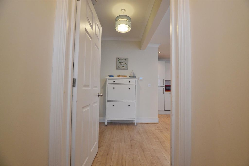 Additional image 5 of 2 bed flat for saleWogan Terrace, Saundersfoot SA69