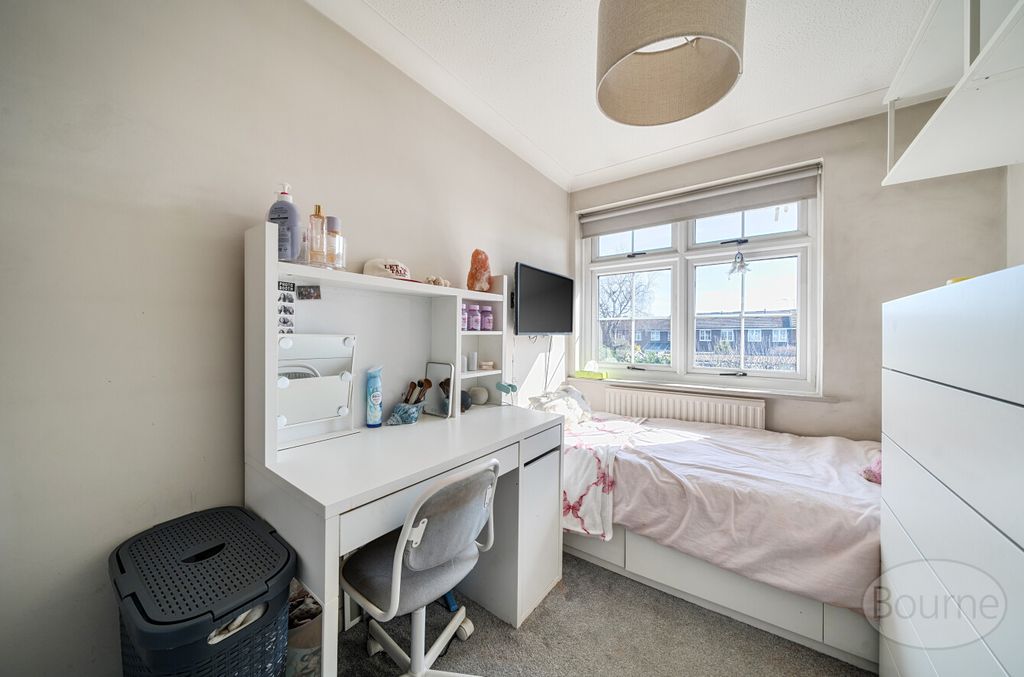 Additional image 12 of 4 bed semi-detached house for saleMossfield, Cobham, Surrey KT11