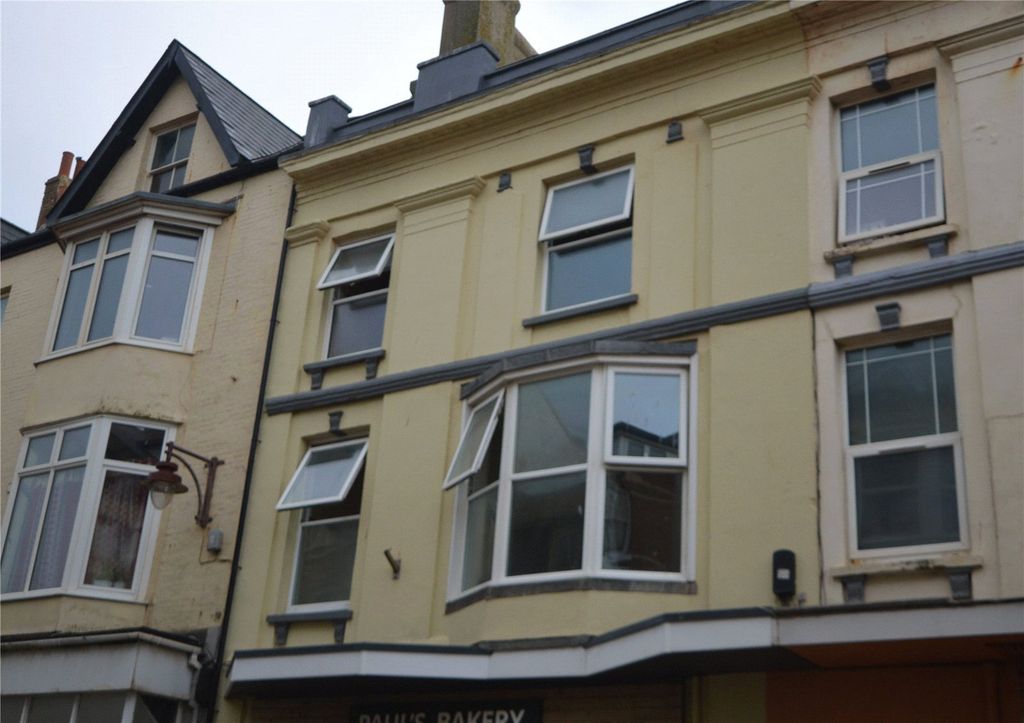 2 bed flat for saleMarine Place, Fore Street, Seaton, Devon EX12