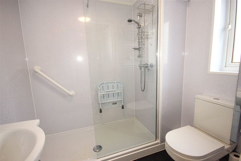 Additional image 8 of 2 bed flat for saleHaven Court, Harbour Road, Seaton EX12