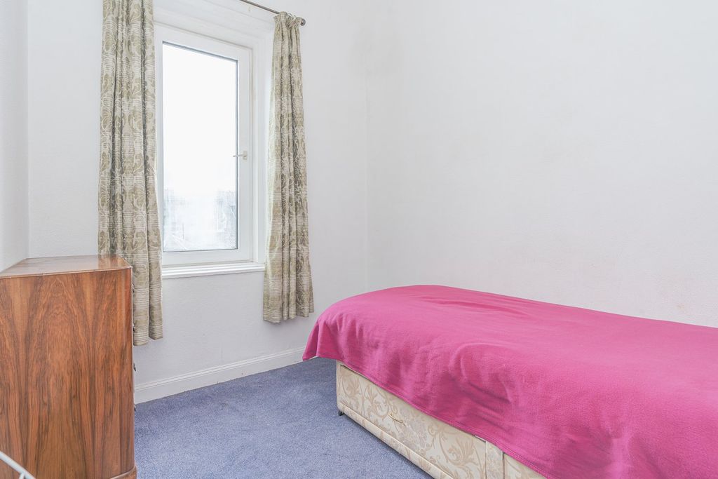 Additional image 13 of 2 bed flat for saleDundas Street, Lochgelly KY5