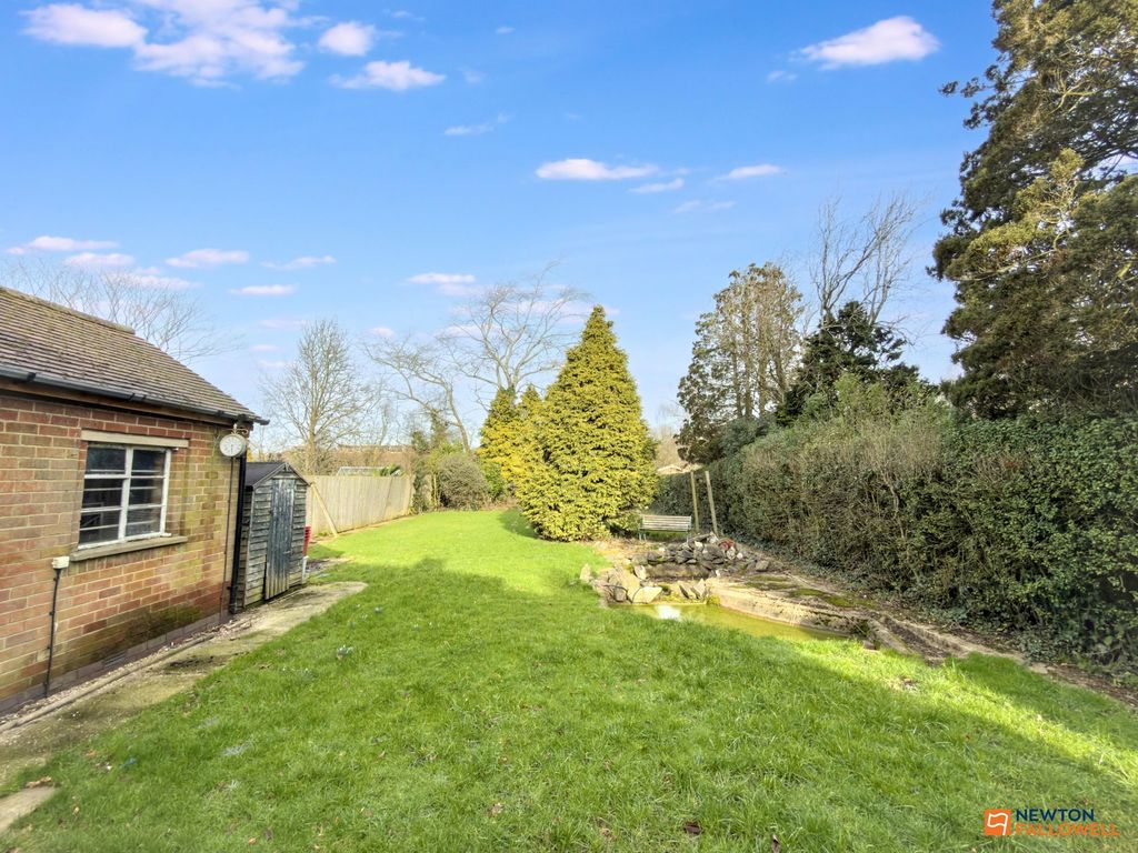 Additional image 24 of 3 bed detached house for saleBroom Leys Road, Coalville LE67