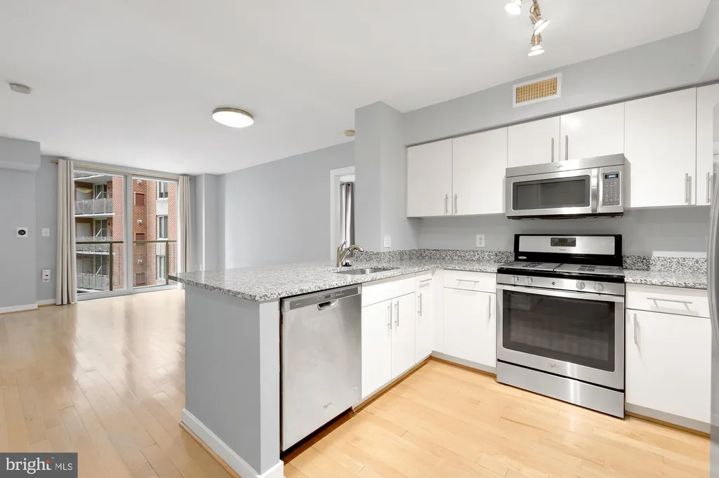 Additional image 6 of 1000 New Jersey Avenue SE Unit 728, Washington, DC 20003