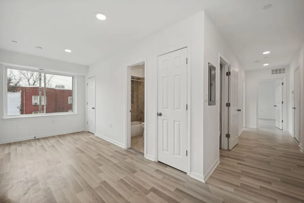 Additional image 6 of 1642 16th Street SE Unit 3, Washington, DC 20020
