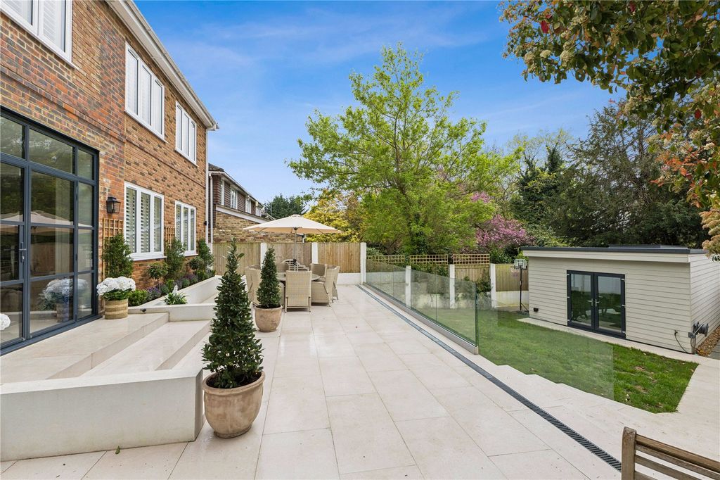 Additional image 26 of 4 bed detached house for saleBramble Rise, Cobham, Surrey KT11