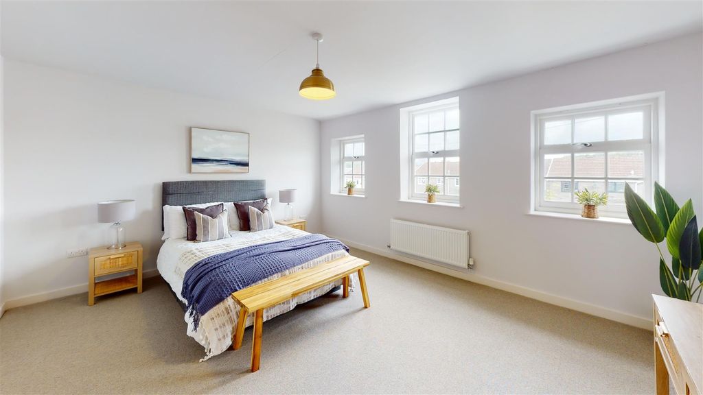 Additional image 7 of 3 bed town house for saleEastgate Court, Cowbridge, Vale Of Glamorgan CF71