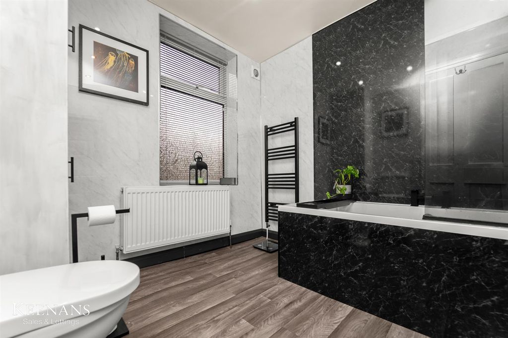 Additional image 7 of 4 bed semi-detached house for saleYork Street, Colne BB8