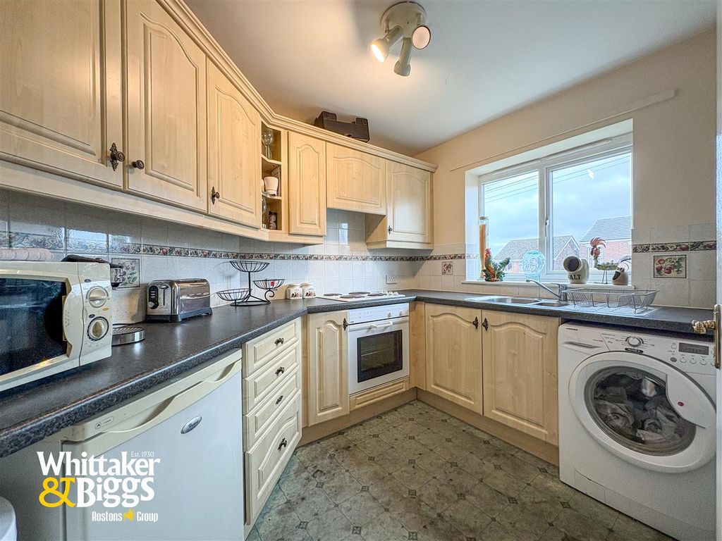 Additional image 3 of 1 bed flat for saleApple Close, Congleton CW12