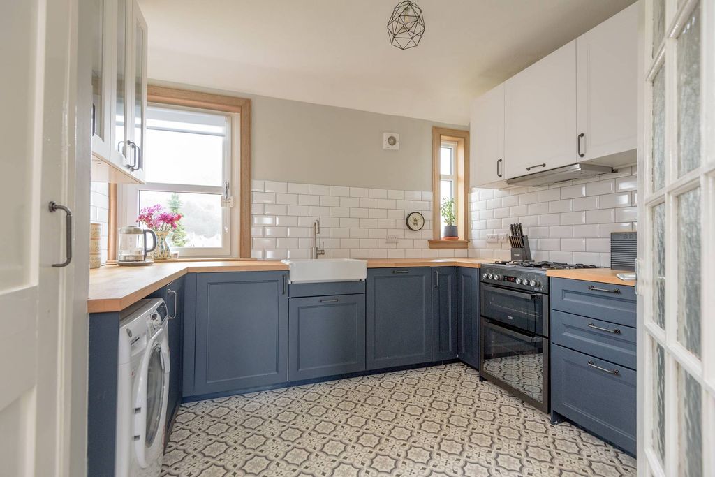 Additional image 6 of 2 bed flat for sale46 Dunbar Road, North Berwick EH39