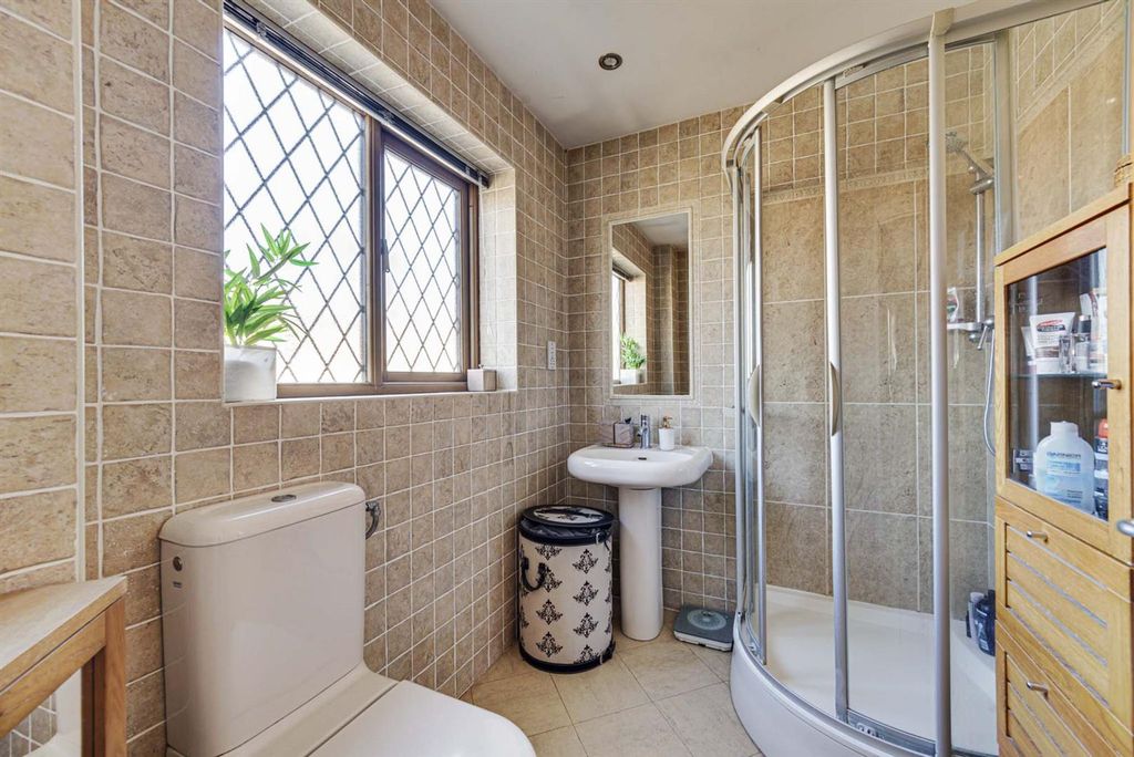 Additional image 17 of 5 bed detached house for saleTudor Way, Congleton CW12