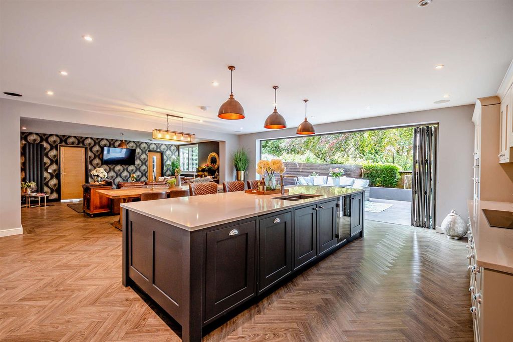 Additional image 9 of 5 bed detached house for saleNorth Avenue, Coventry CV2